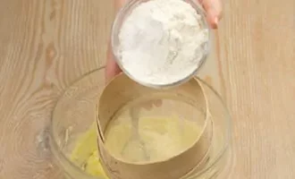 трехцветный кекс в мультиварке