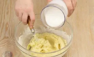 трехцветный кекс в мультиварке